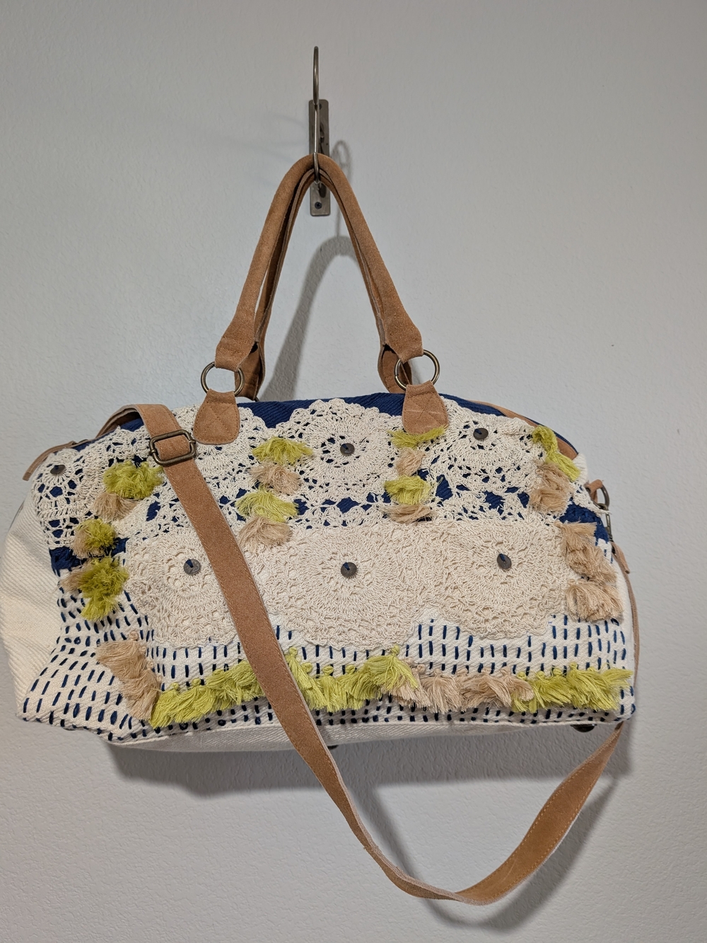 Free People Handcrafted Boho Crochet Weekend Bag in Cream & Tan NWT